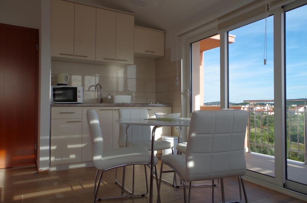 Villa Palas Apartments 2 Rogoznica  Værelse billede